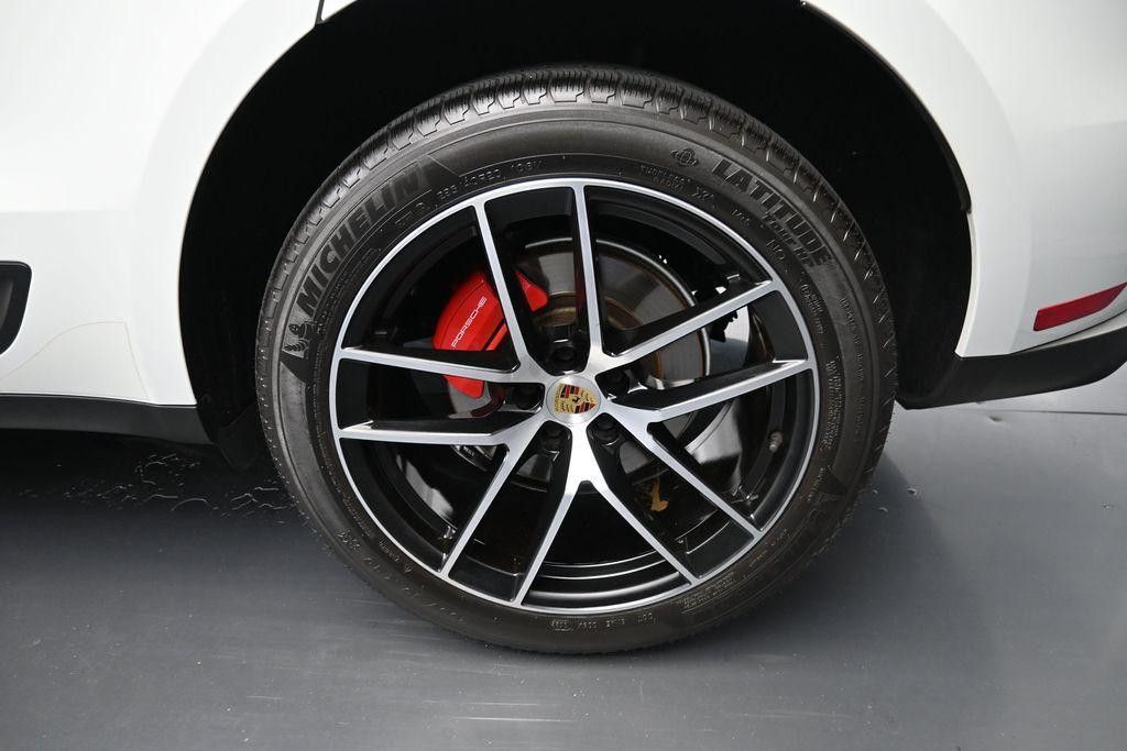 2023 PORSCHE Macan - photo 8