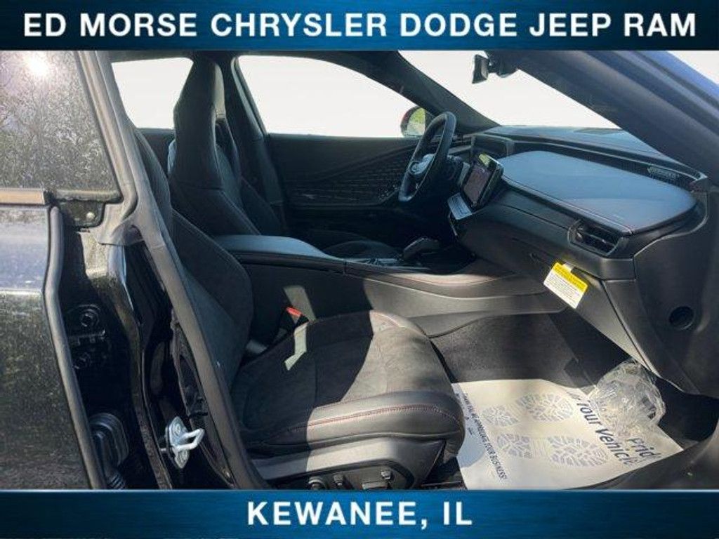 2026 DODGE Charger - photo 15