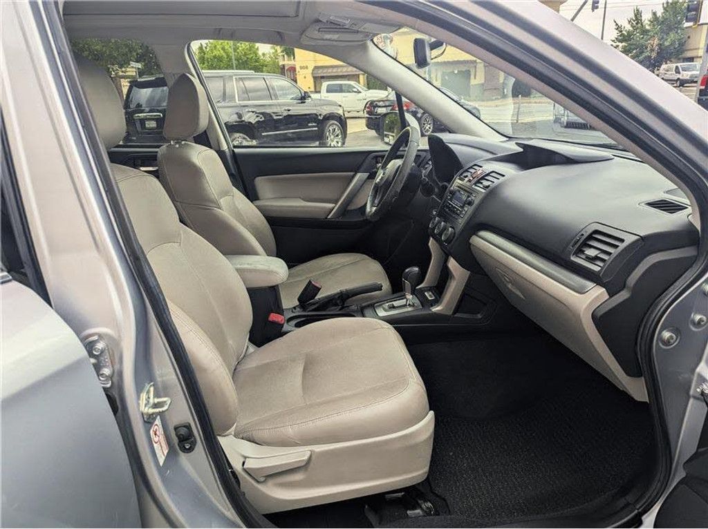 2014 SUBARU Forester - photo 5
