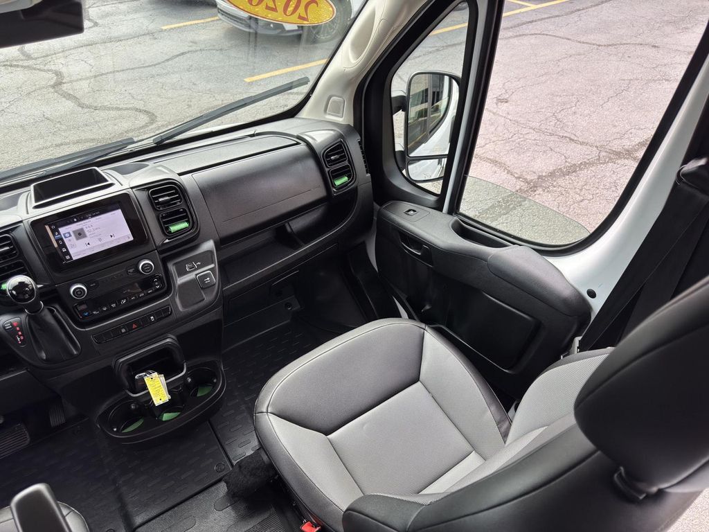 2026 RAM ProMaster 2500 - photo 19