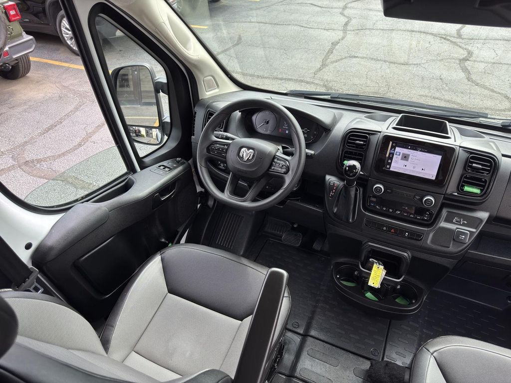 2026 RAM ProMaster 2500 - photo 24