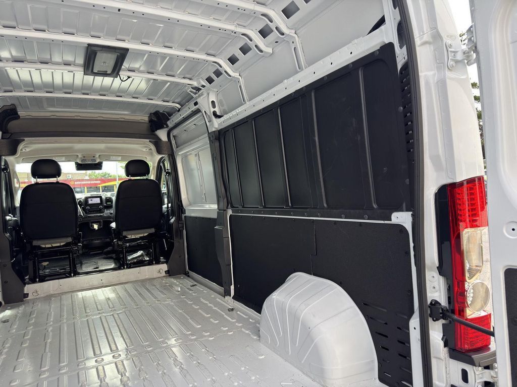 2026 RAM ProMaster 2500 - photo 7
