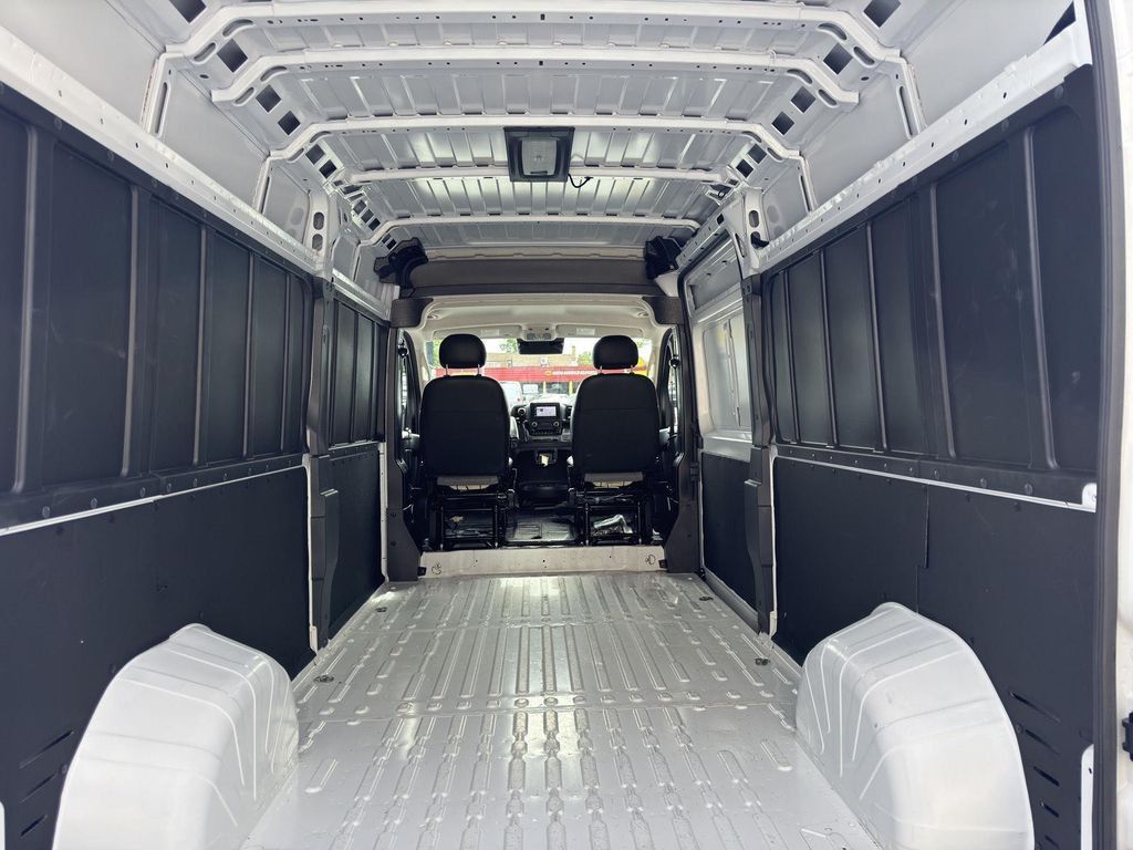 2026 RAM ProMaster 2500 - photo 8