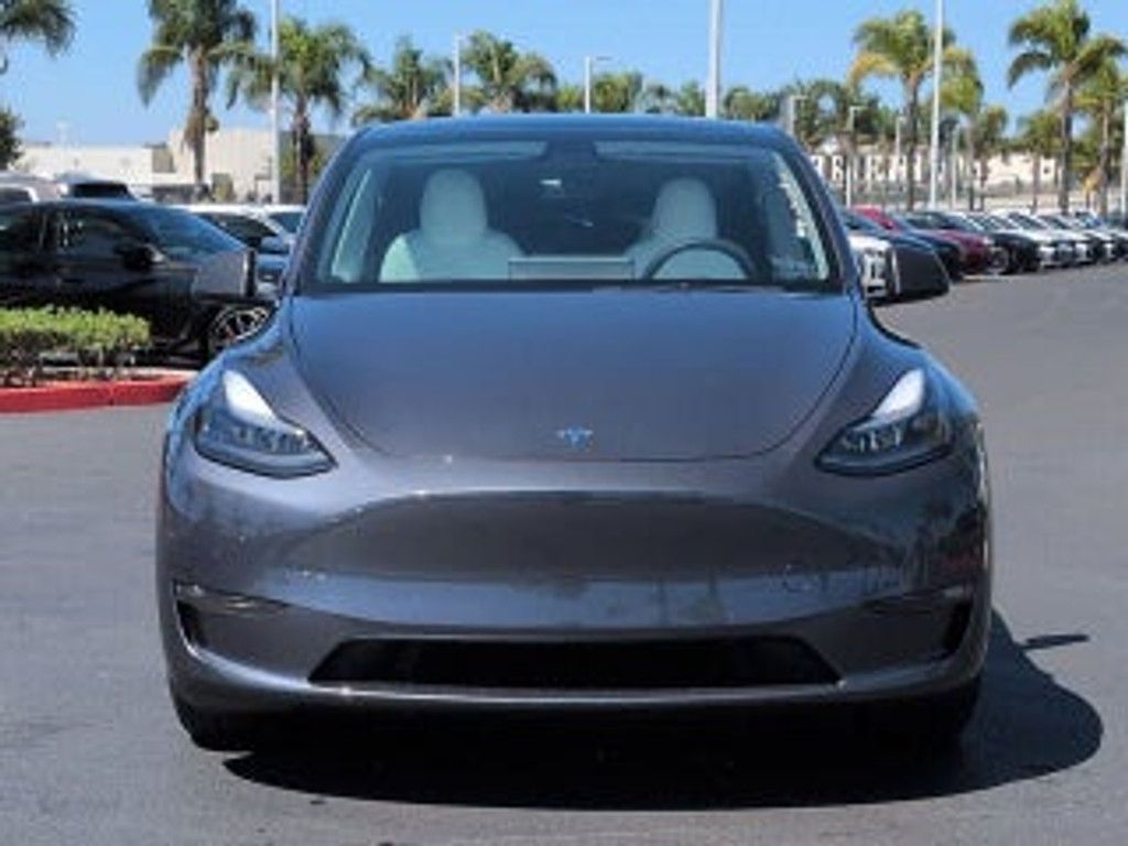 2022 TESLA Model Y - photo 3