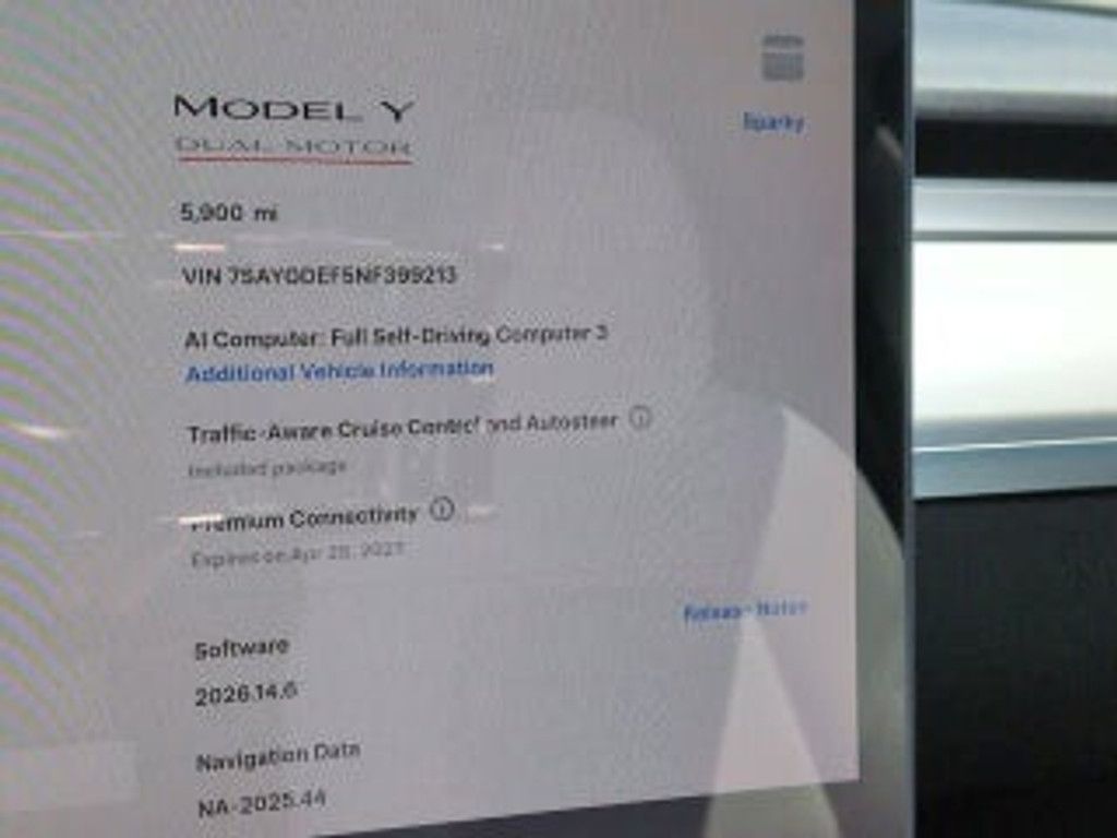 2022 TESLA Model Y - photo 21