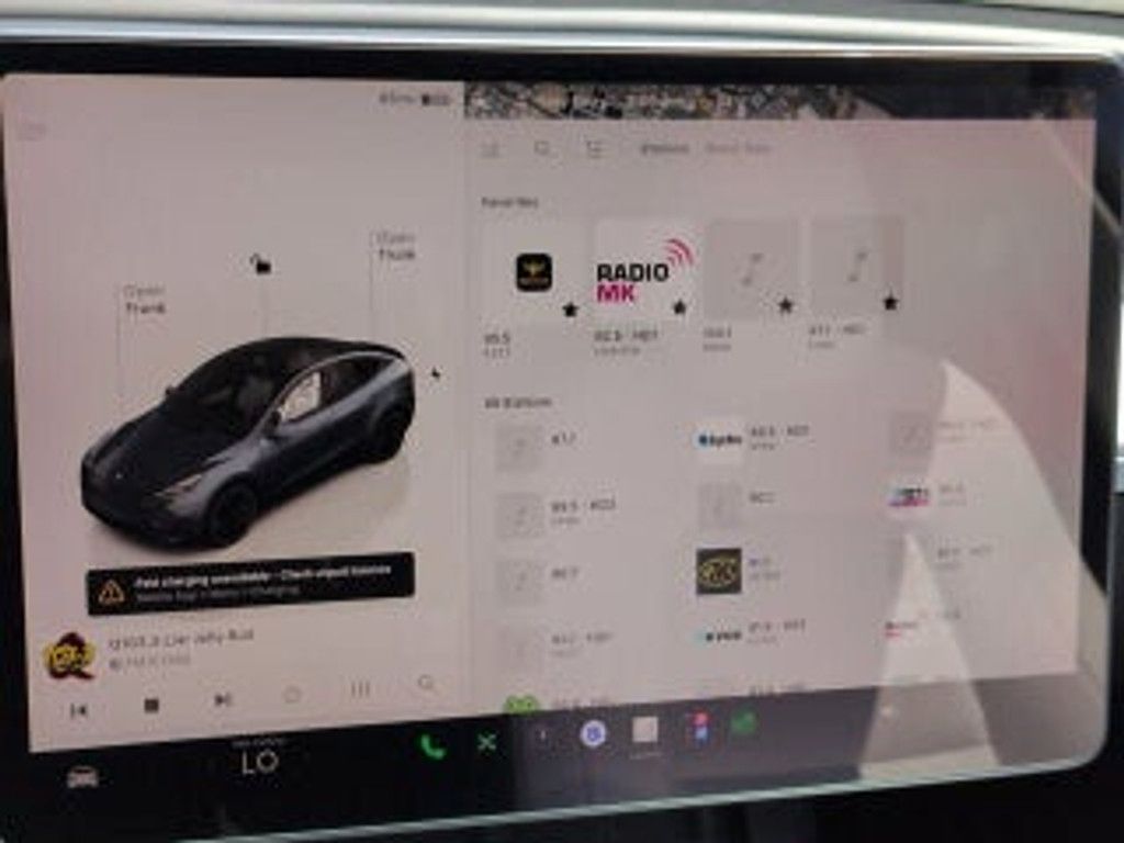 2022 TESLA Model Y - photo 23