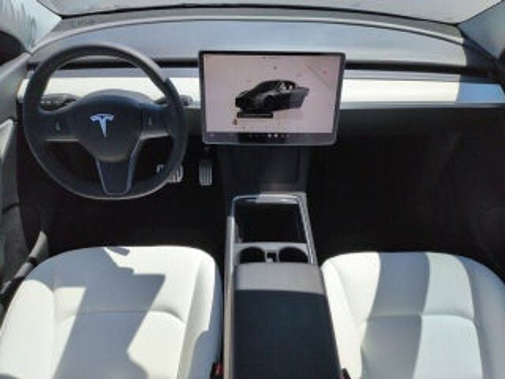 2022 TESLA Model Y - photo 29