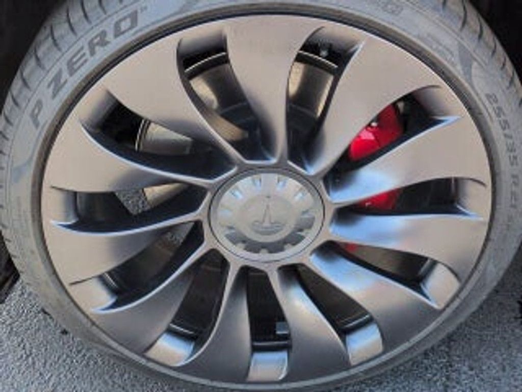 2022 TESLA Model Y - photo 13