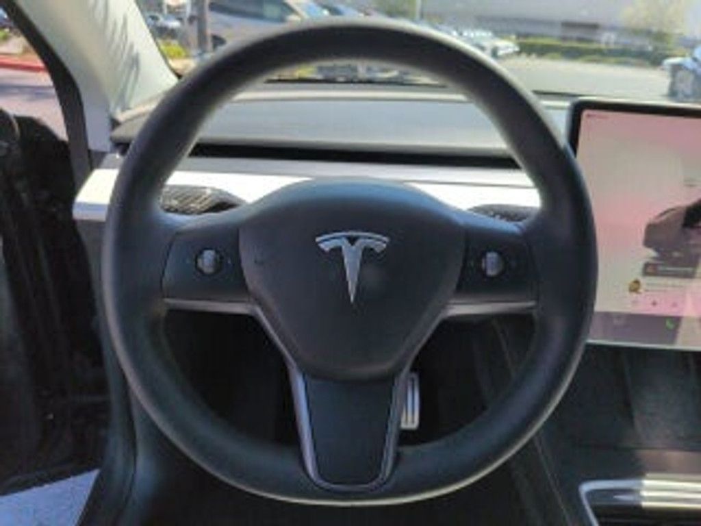 2022 TESLA Model Y - photo 18