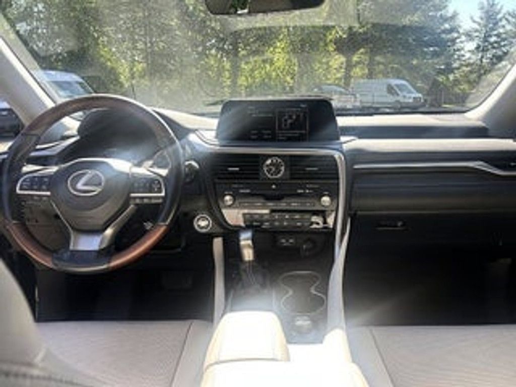 2021 LEXUS RX - photo 13