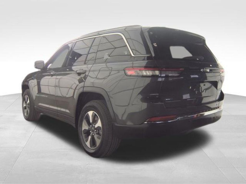 2023 JEEP Grand Cherokee - photo 8