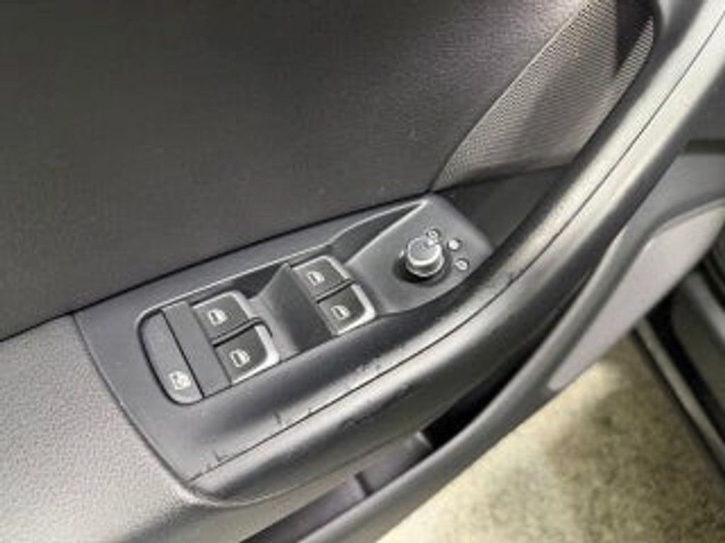 2016 AUDI Q3 - photo 21