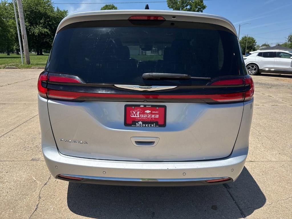 2023 CHRYSLER Pacifica - photo 4