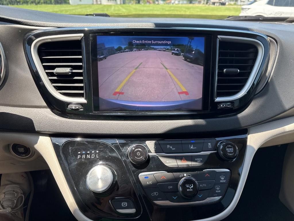2023 CHRYSLER Pacifica - photo 17