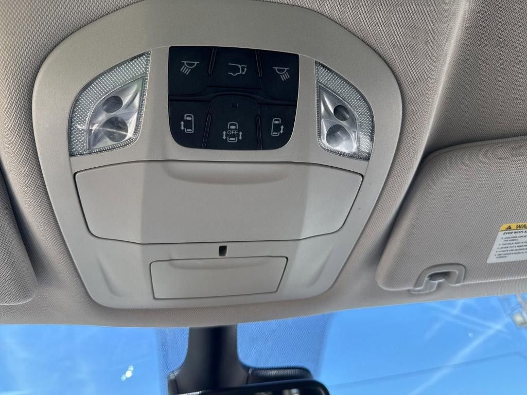 2023 CHRYSLER Pacifica - photo 18