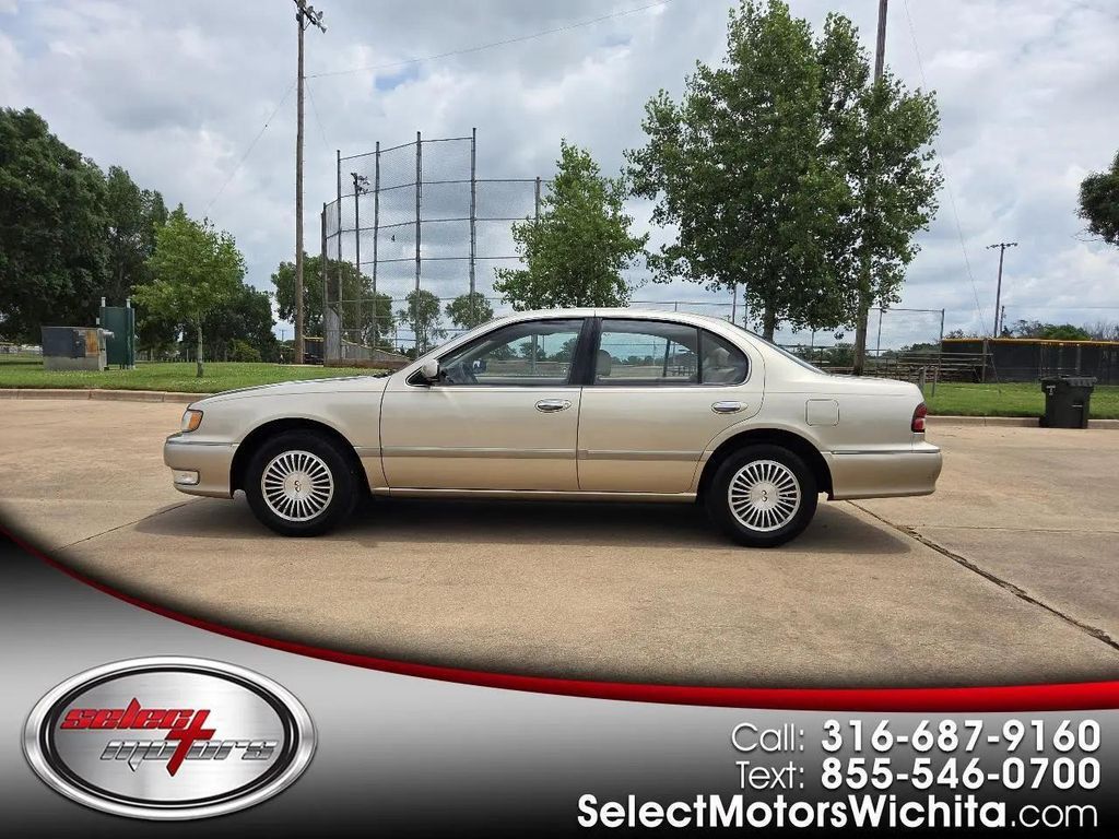1997 Infiniti I30 SDN Auto Wleather