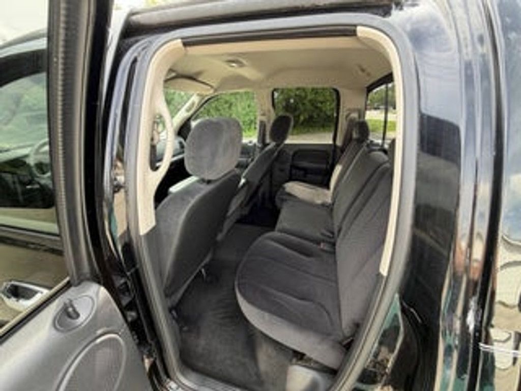 2005 DODGE Ram - photo 18