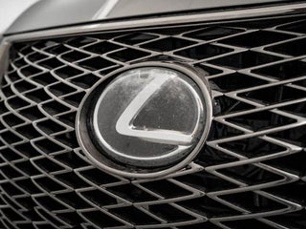 2021 LEXUS RX - photo 3