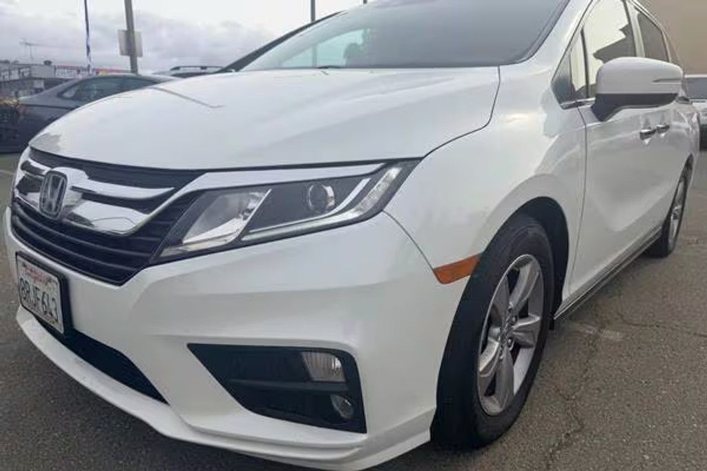 2020 HONDA Odyssey EXL / EXL-NR for sale at EZ Auto Sales Inc