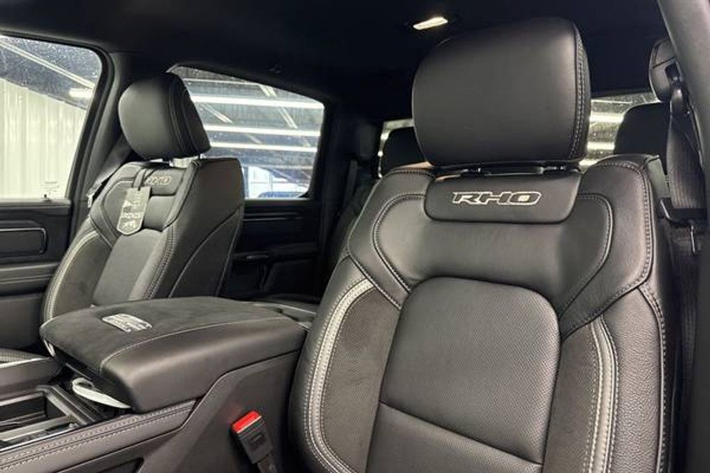 2026 RAM 1500 - photo 22
