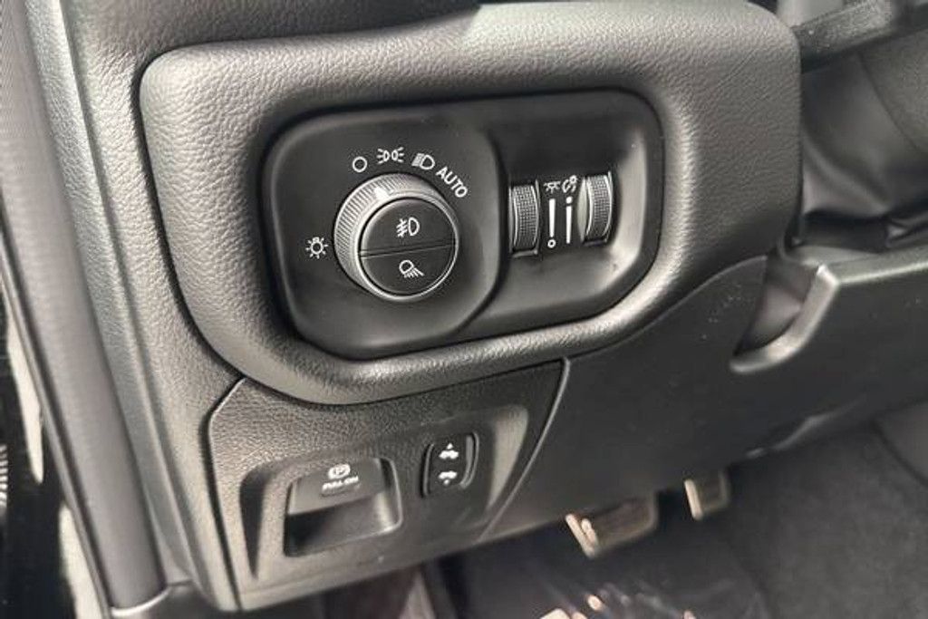 2026 RAM 1500 - photo 24