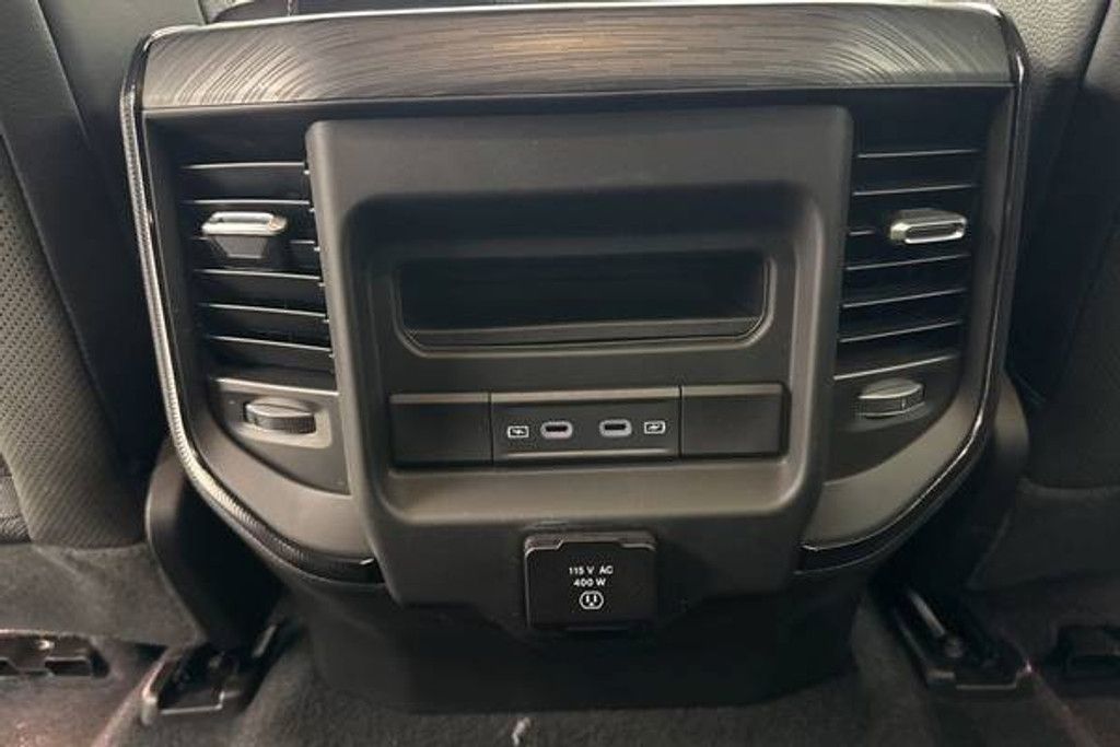 2026 RAM 1500 - photo 15