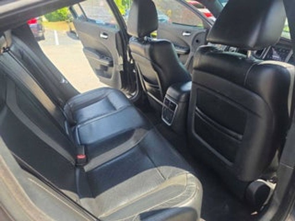 2018 DODGE Charger - photo 22