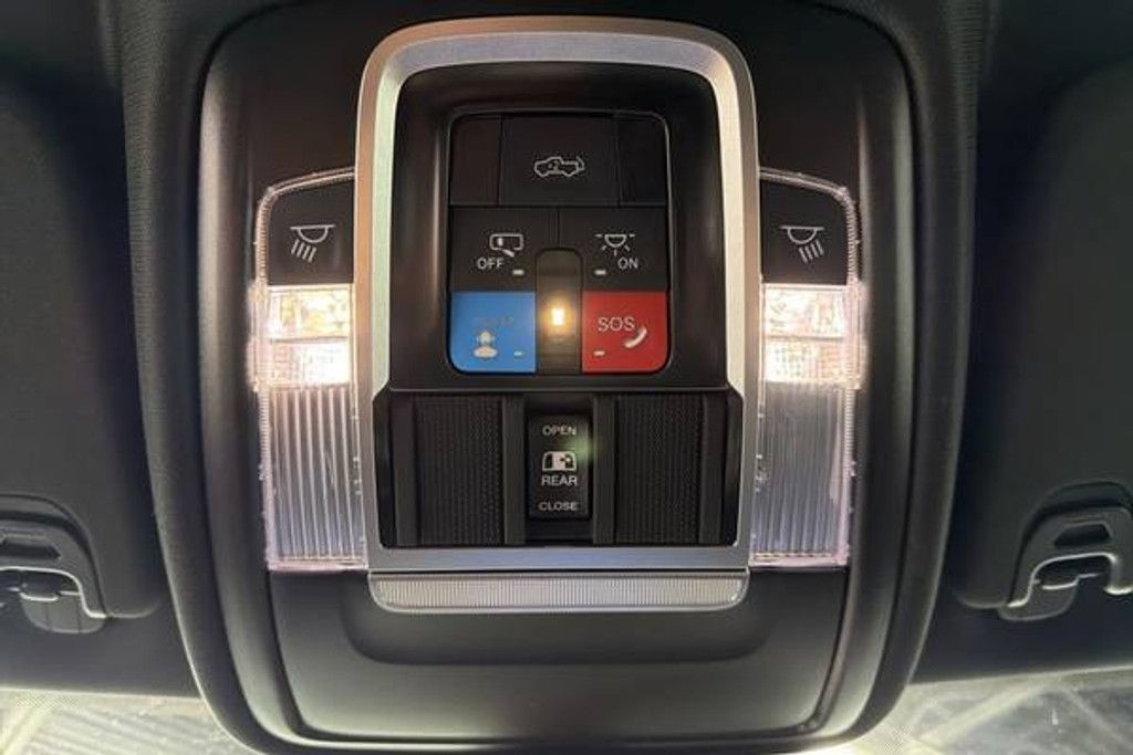 2026 RAM 1500 - photo 25