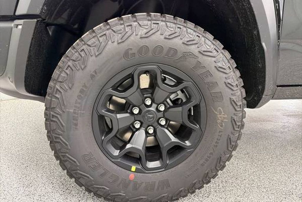 2026 RAM 1500 - photo 9