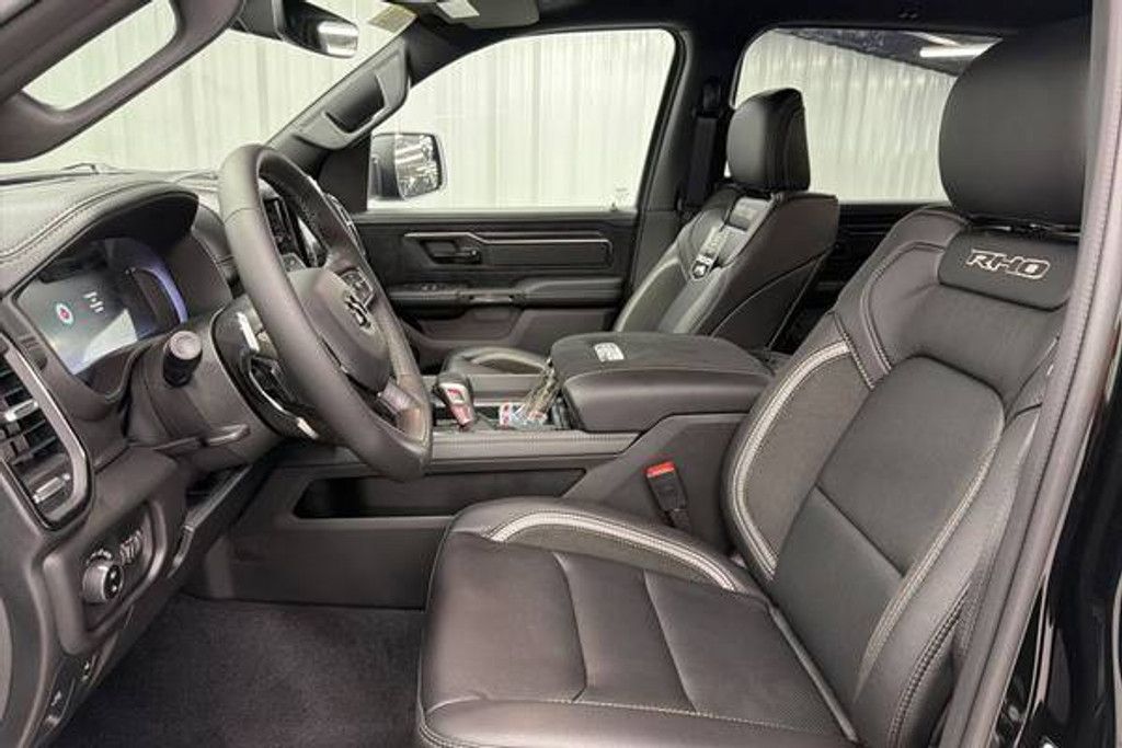 2026 RAM 1500 - photo 14