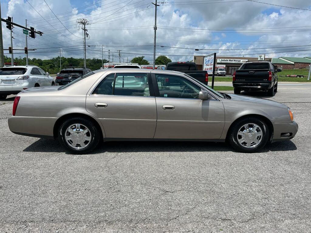2004 CADILLAC Deville - photo 2