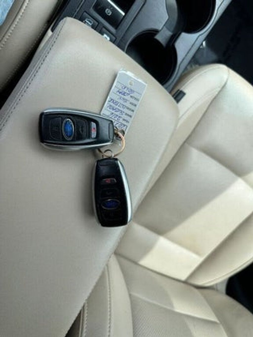 2016 SUBARU Outback - photo 23