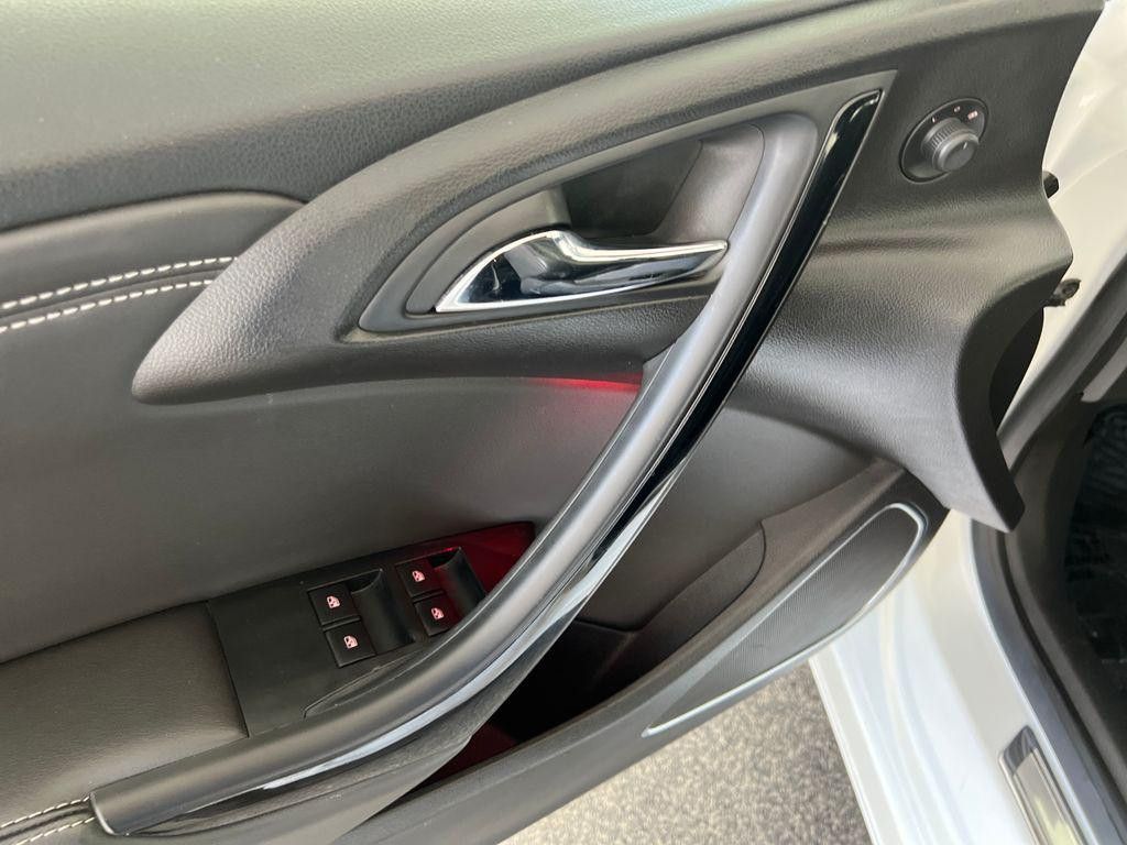 2019 BUICK Cascada - photo 13