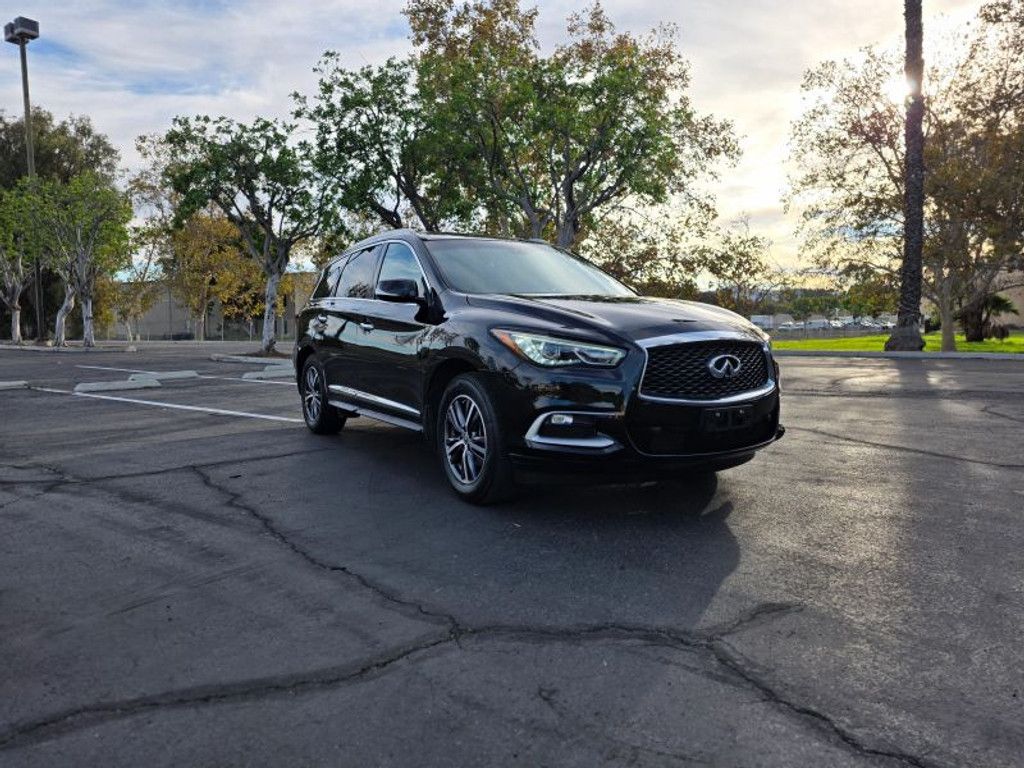 2016 Infiniti QX60 Base