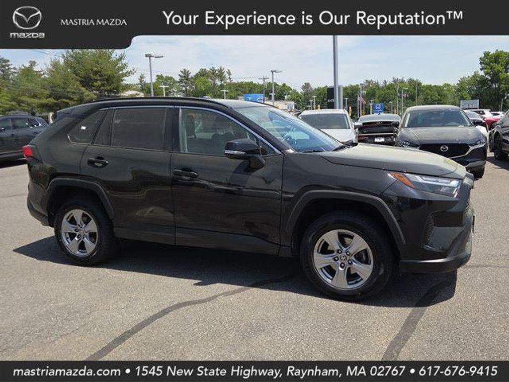 2023 Toyota RAV4 XLE