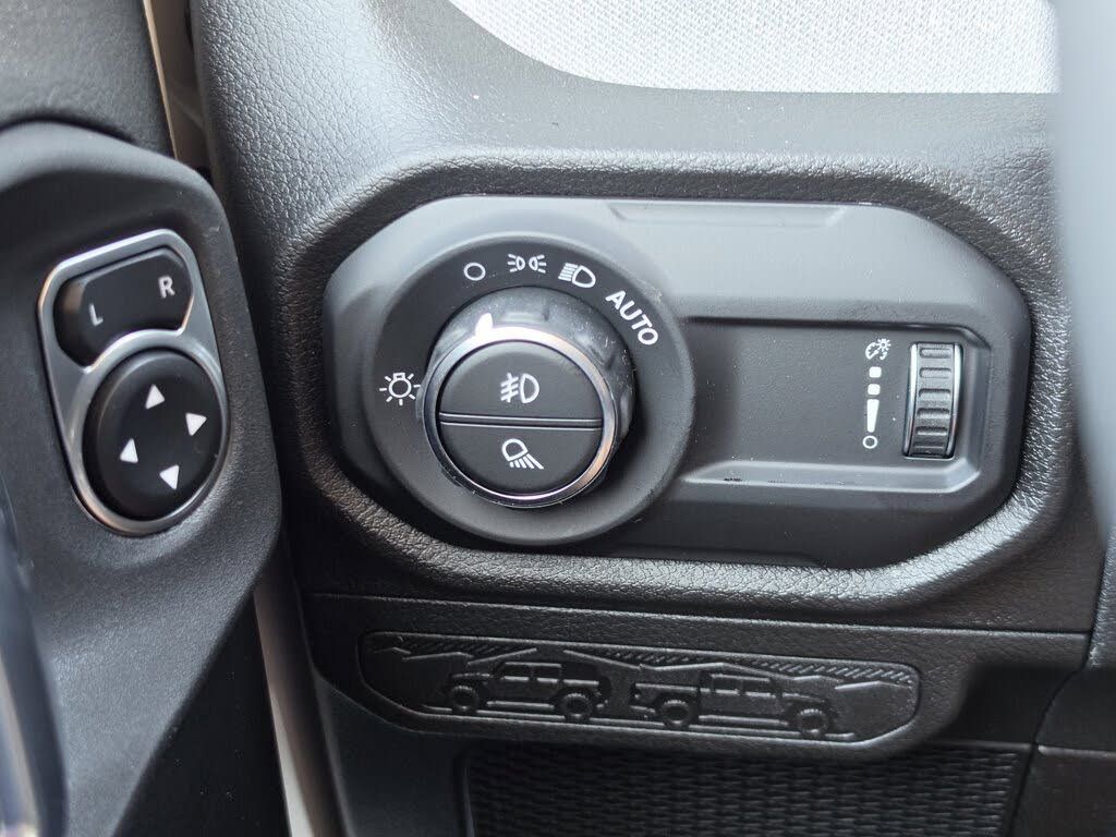 2026 JEEP Gladiator - photo 11