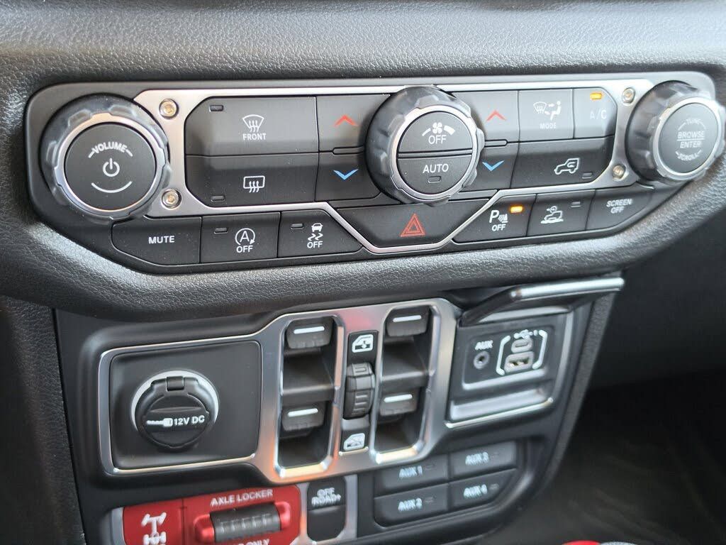2026 JEEP Gladiator - photo 15