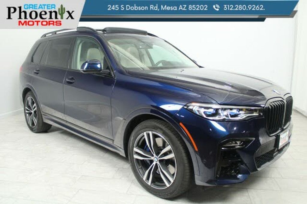 2020 BMW X7 - main photo
