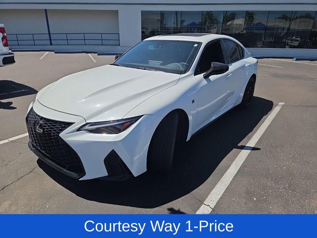 2024 LEXUS IS - photo 9