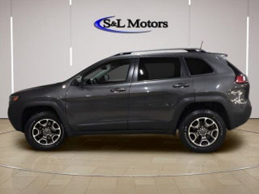 2019 JEEP Cherokee - photo 2