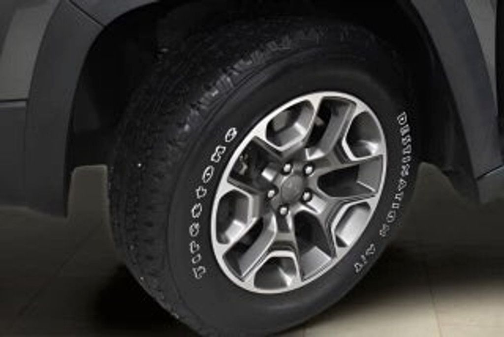 2019 JEEP Cherokee - photo 34