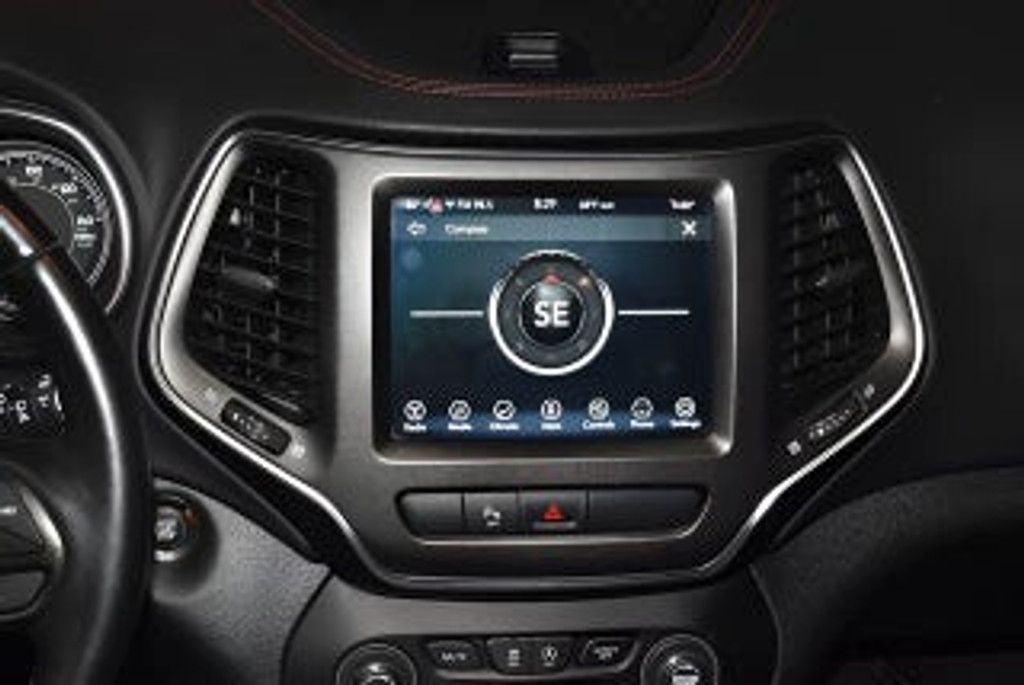 2019 JEEP Cherokee - photo 16