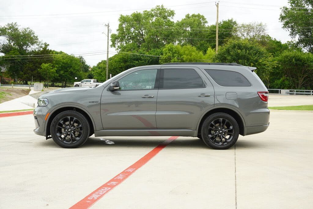 2025 DODGE Durango - photo 2