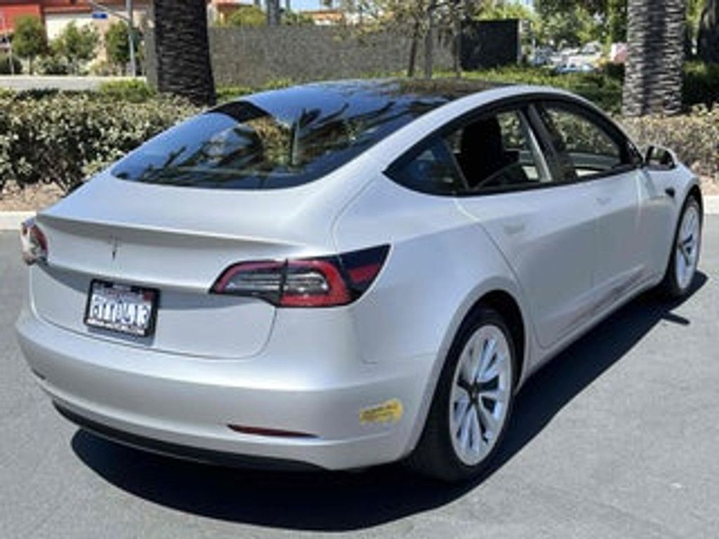 2021 TESLA Model 3 - photo 2