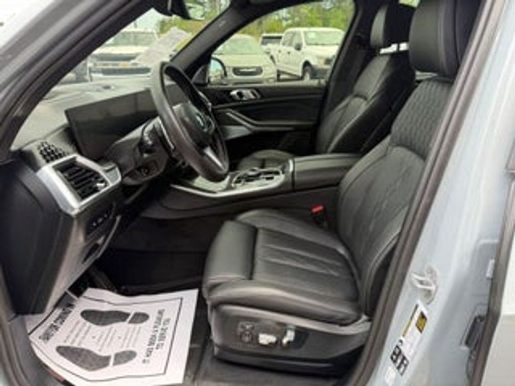 2025 BMW X5 - photo 5