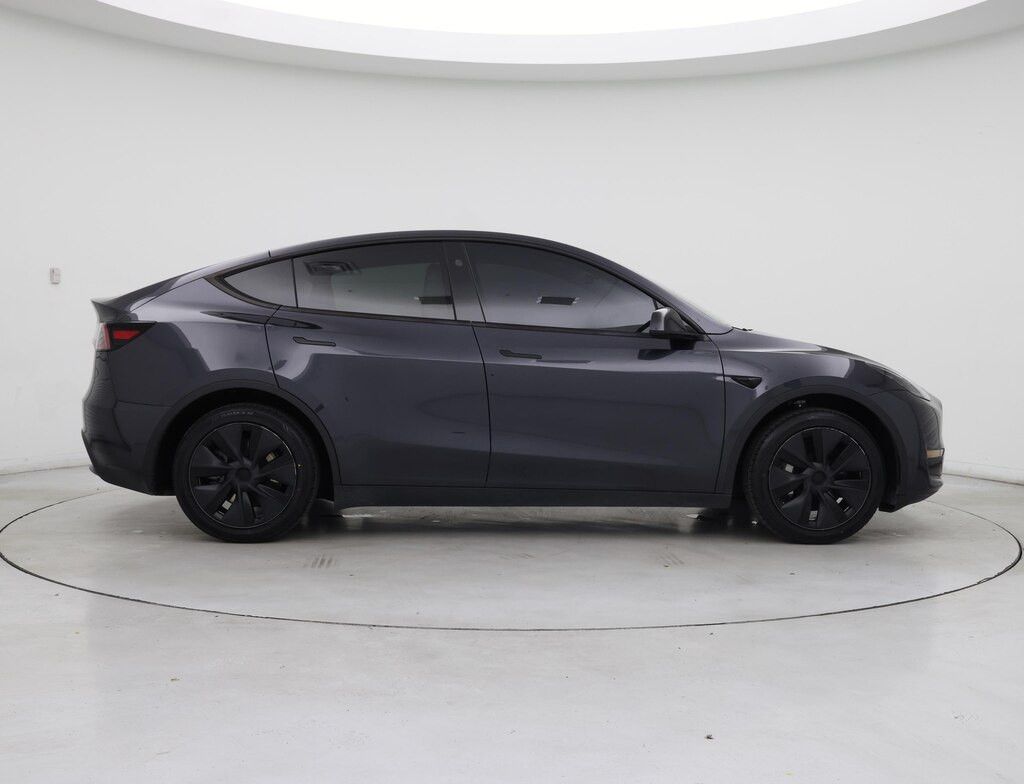 2024 TESLA Model Y - photo 7