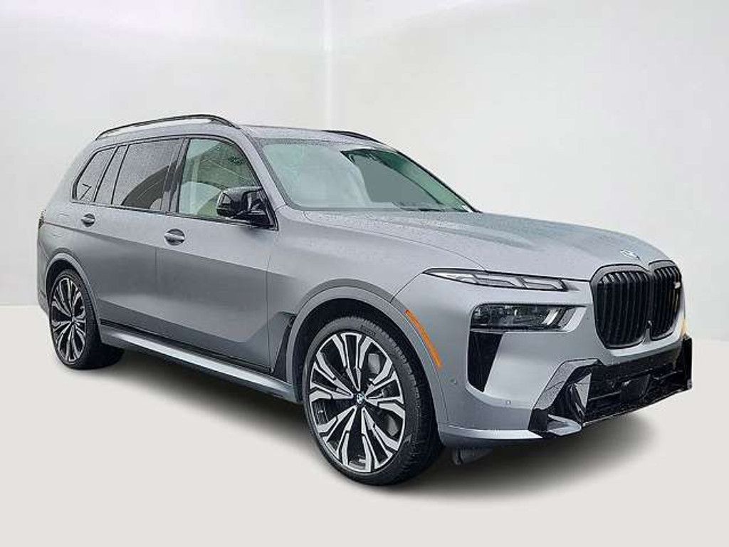 2025 BMW X7 M60i for sale at Jaguar Land Rover of Willow Grove