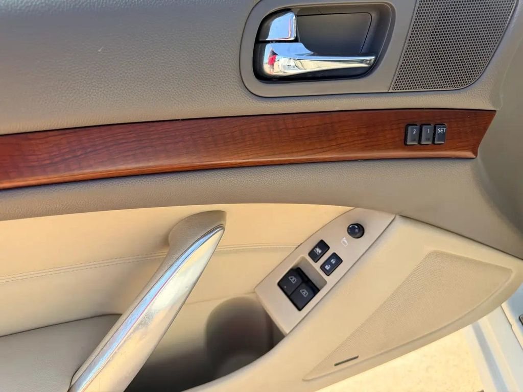 2008 INFINITI G37 - photo 19