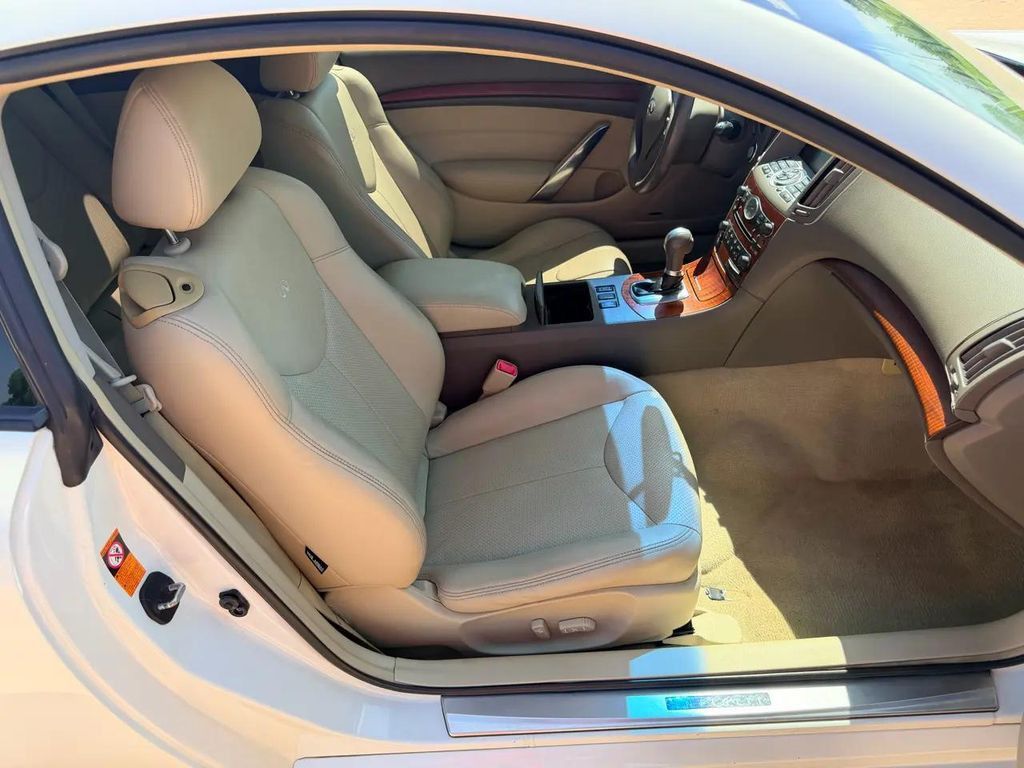 2008 INFINITI G37 - photo 10