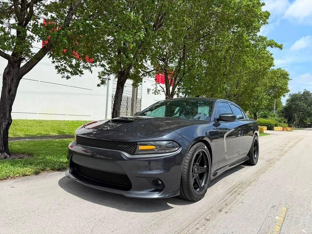 2019 Dodge Charger R T